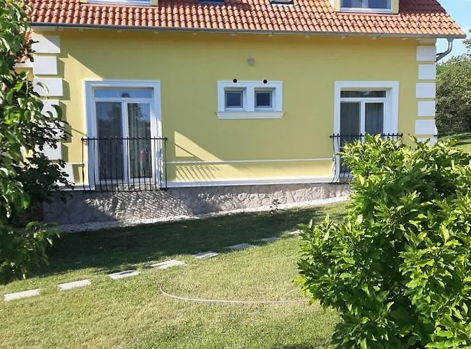 Kondics Apartmanhaz