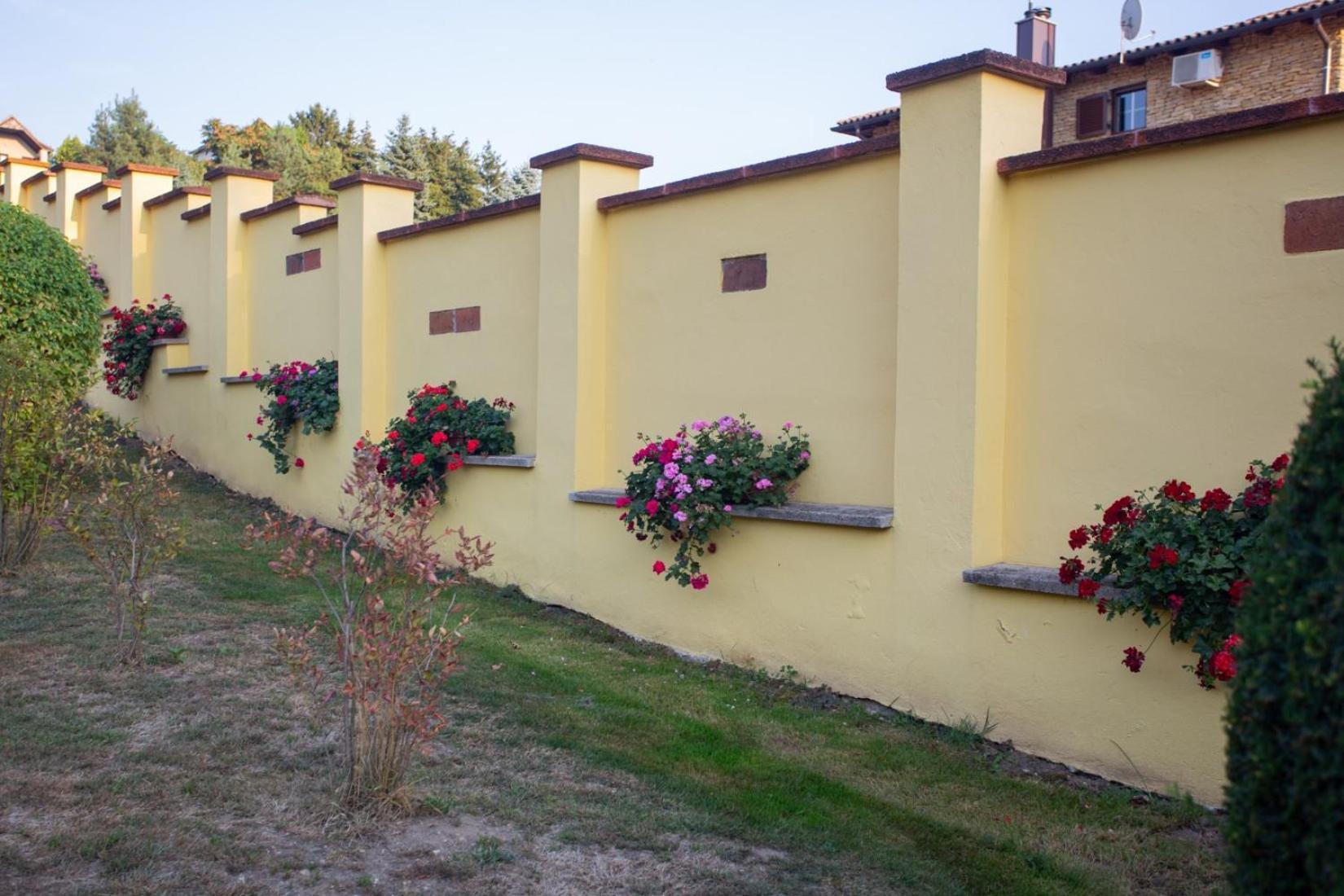 Kondics Apartmanhaz