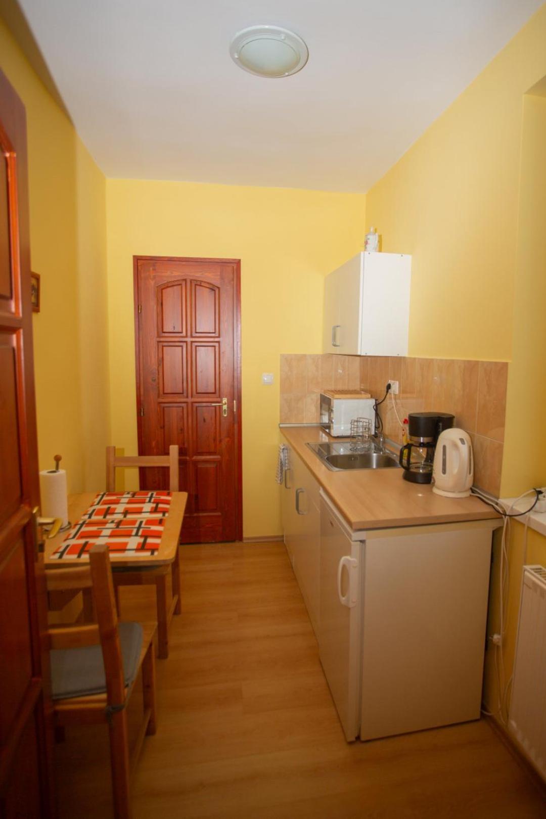 Apartment Kondics Apartmanhaz