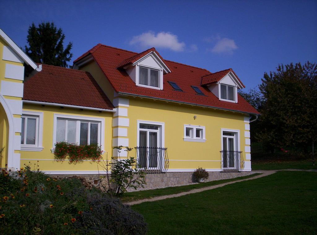 Kondics Apartmanhaz